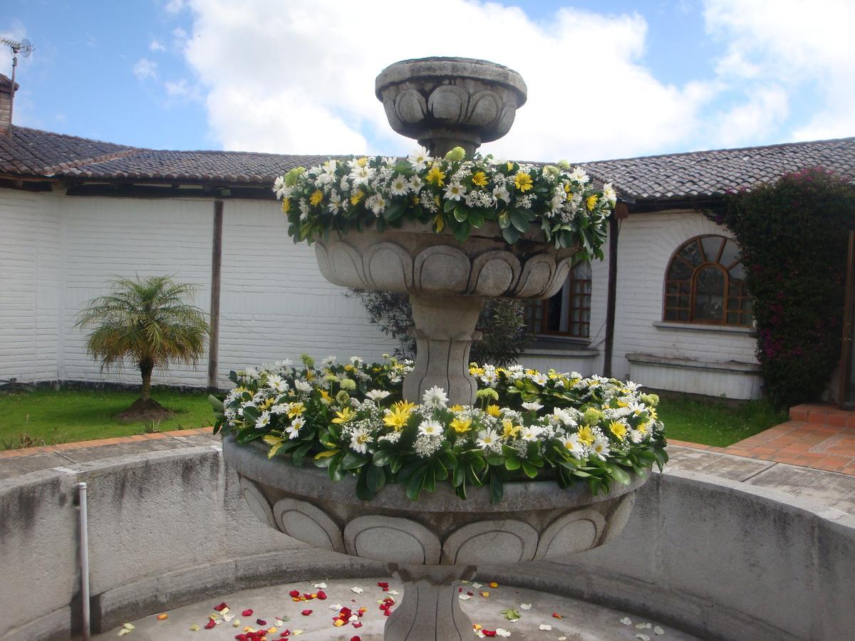 Hosteria Hacienda Pueblo Viejo Atuntaqui Ngoại thất bức ảnh